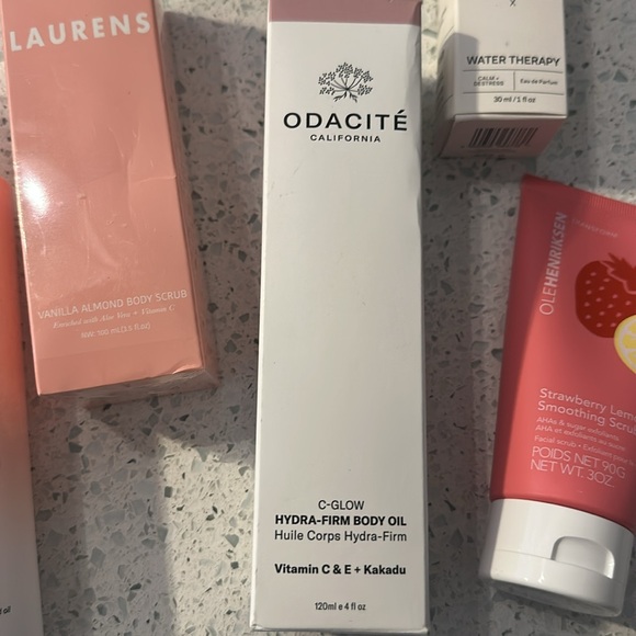 Luxury Body & Hair Care Bundle – Odacité, Laurens, Ole Henriksen & More 🌸✨ $160 - Picture 4 of 6